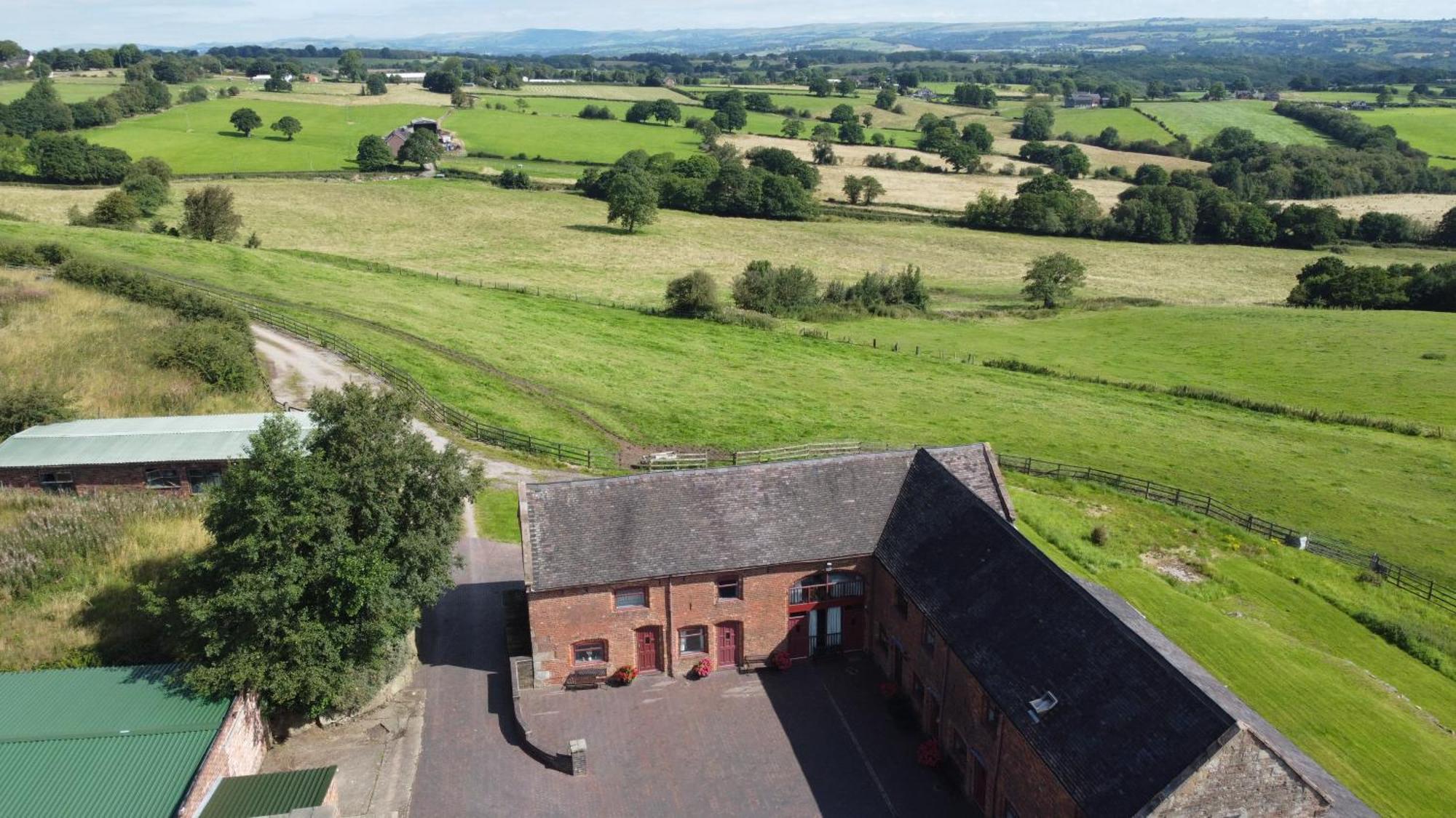 Bank Top Farm Cottages Stoke-on-Trent Εξωτερικό φωτογραφία