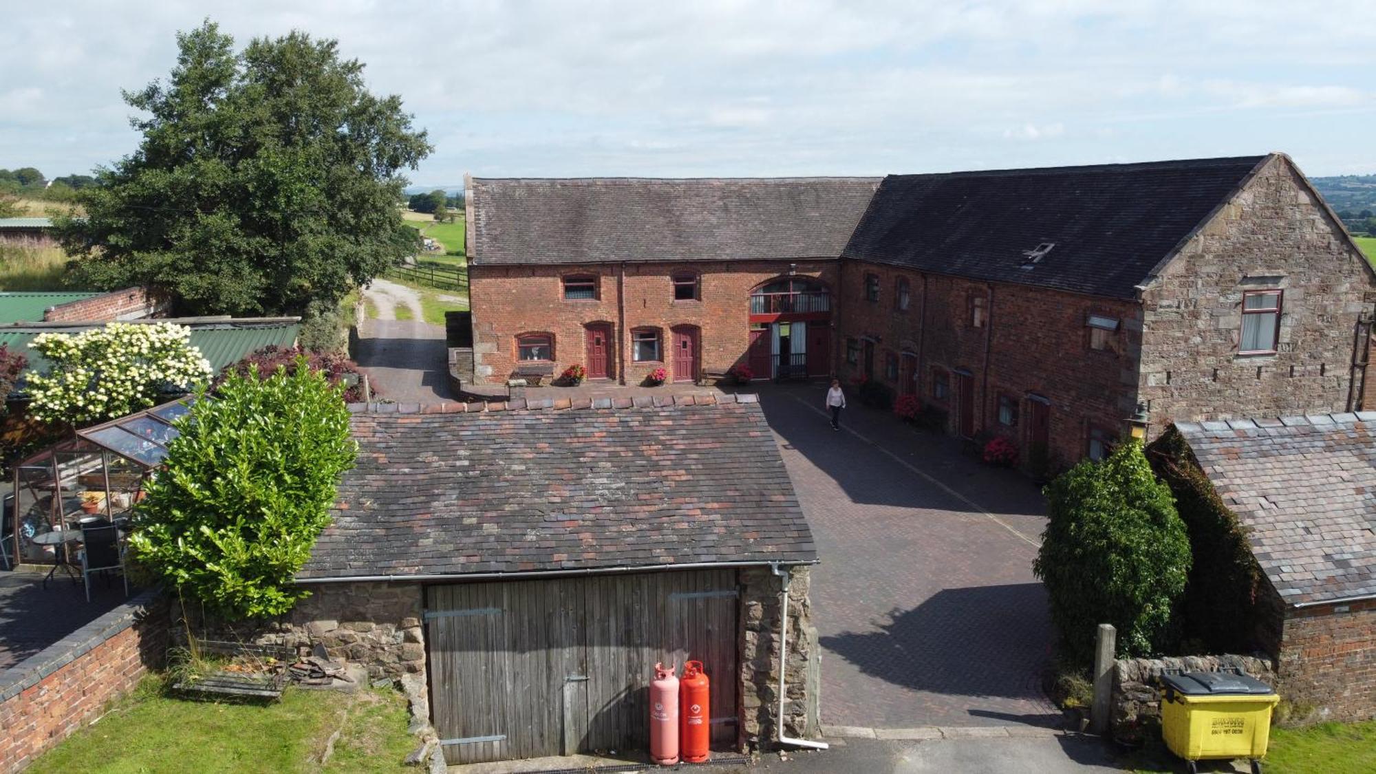 Bank Top Farm Cottages Stoke-on-Trent Εξωτερικό φωτογραφία