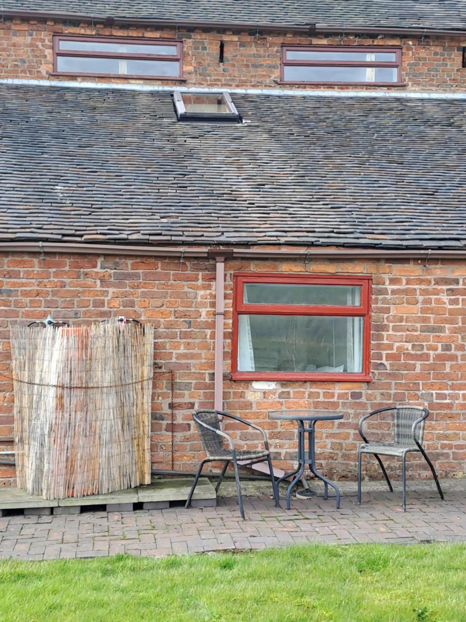 Bank Top Farm Cottages Stoke-on-Trent Εξωτερικό φωτογραφία