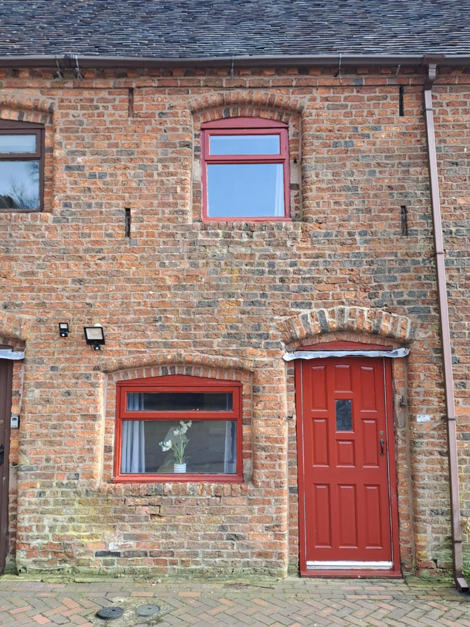 Bank Top Farm Cottages Stoke-on-Trent Εξωτερικό φωτογραφία